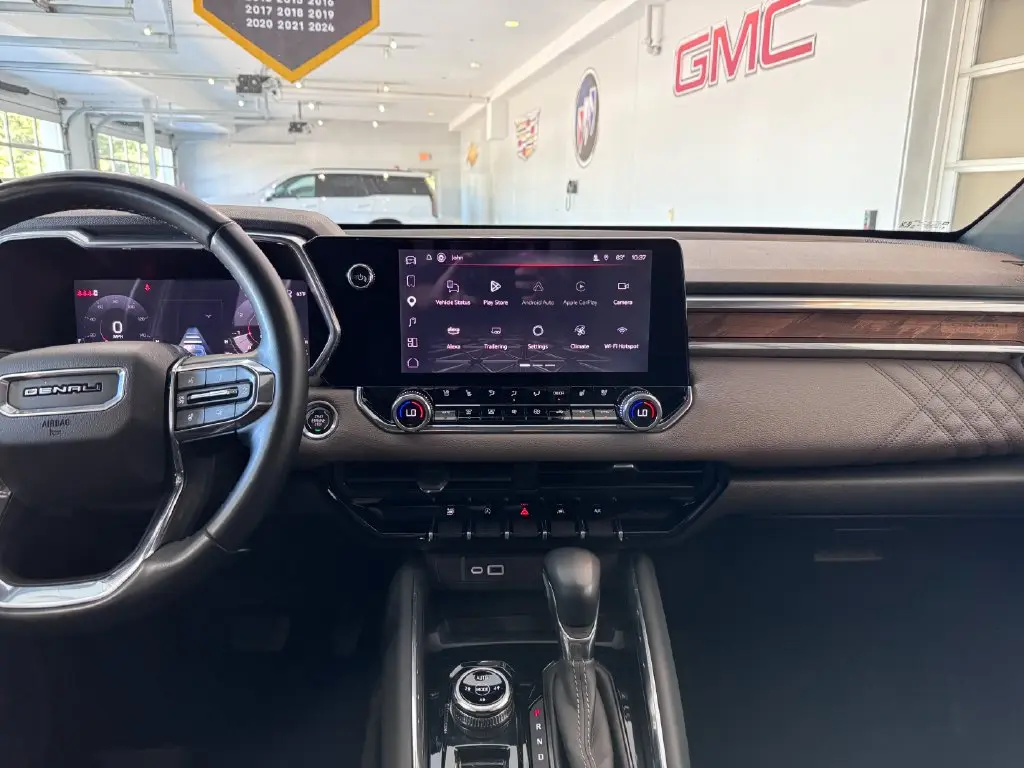 2025 GMC Canyon - $45,987