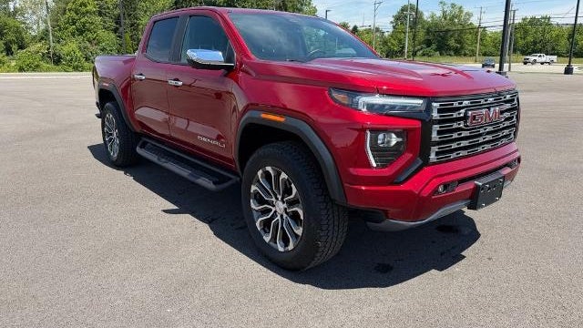 2025 GMC Canyon Denali