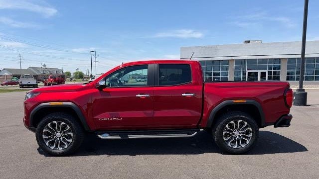2025 GMC Canyon Denali