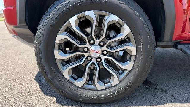 2025 GMC Canyon Denali