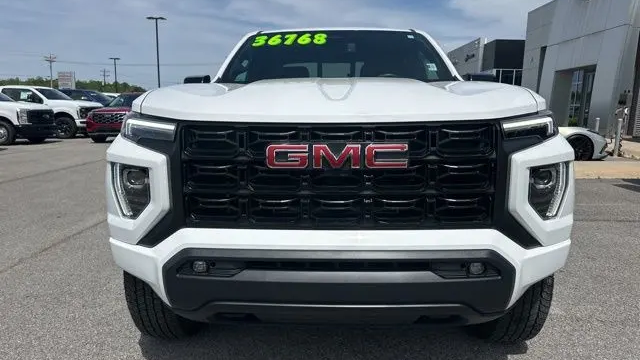 2024 GMC Canyon Elevation