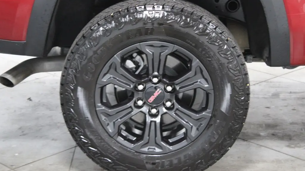 2024 GMC Canyon Elevation