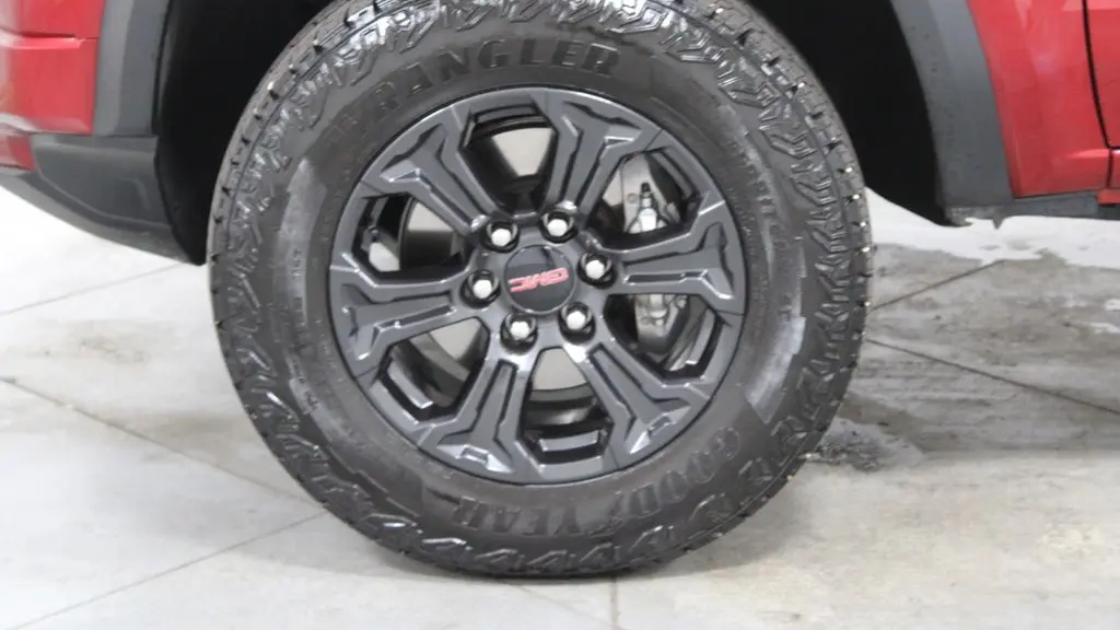 2024 GMC Canyon Elevation