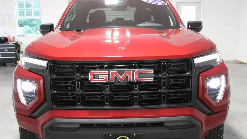 2024 GMC Canyon Elevation