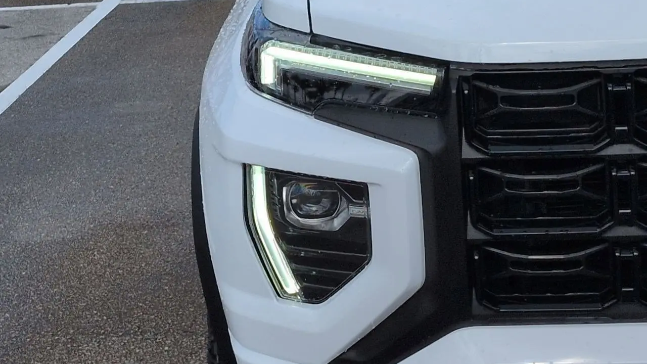 2023 GMC Canyon Elevation