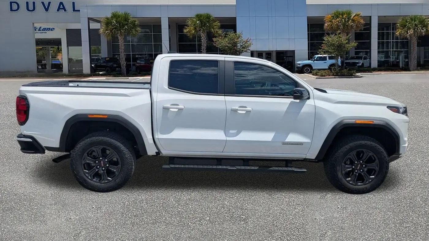 2024 GMC Canyon Elevation