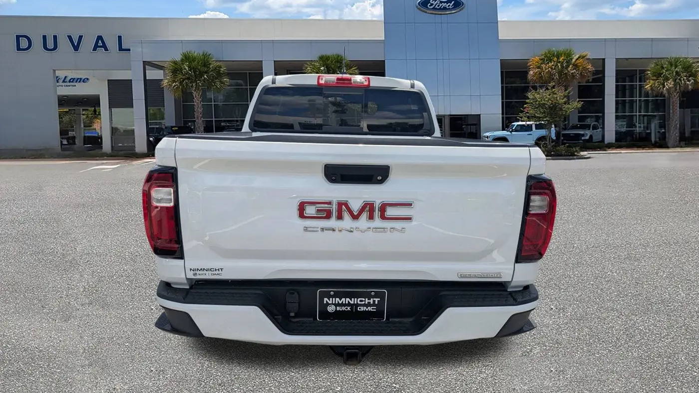 2024 GMC Canyon Elevation