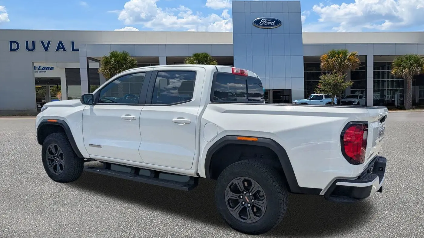 2024 GMC Canyon Elevation