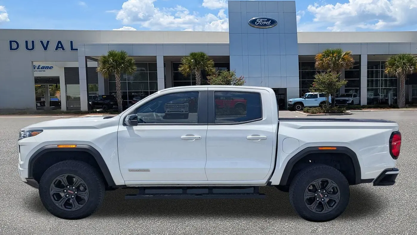 2024 GMC Canyon Elevation