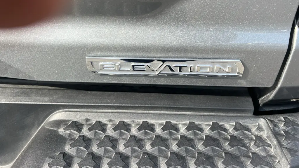 2024 GMC Canyon Elevation