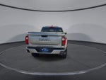 2024 Canyon Thumbnail 7