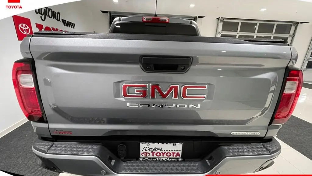 2023 GMC Canyon Elevation