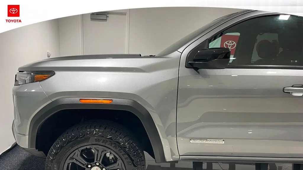 2023 GMC Canyon Elevation