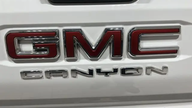 2024 GMC Canyon Elevation