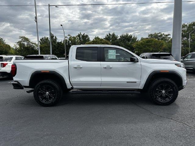 2023 GMC Canyon - $33,700