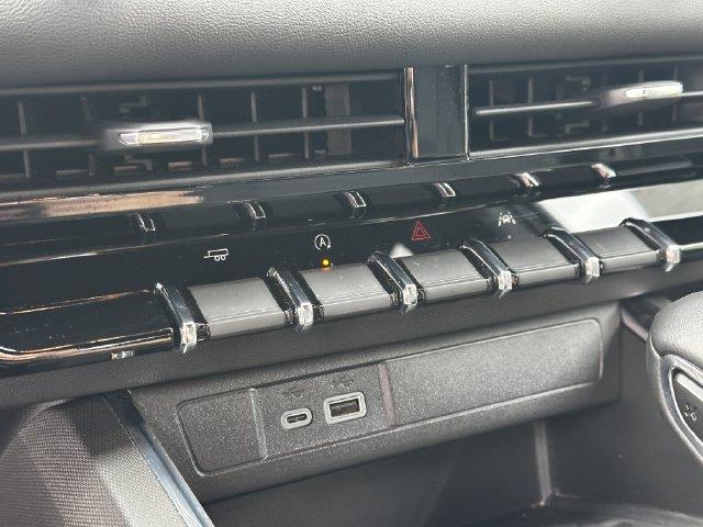 2023 GMC Canyon - $33,700