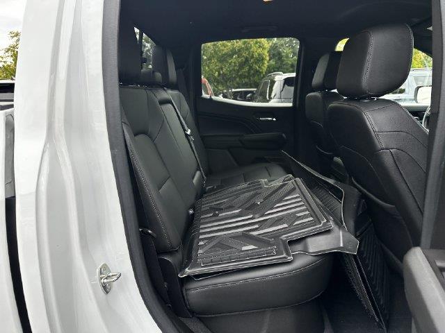 2023 GMC Canyon - $33,700