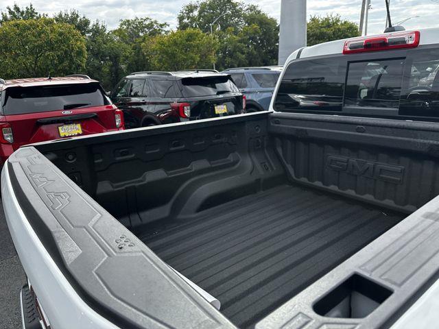 2023 GMC Canyon - $33,700