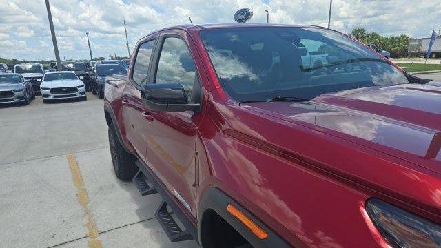 2024 GMC Canyon Elevation