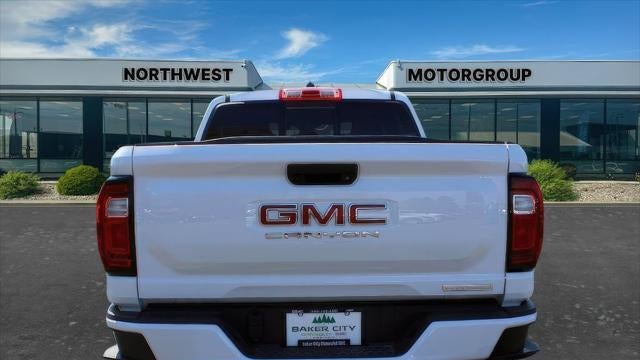 2024 GMC Canyon Elevation
