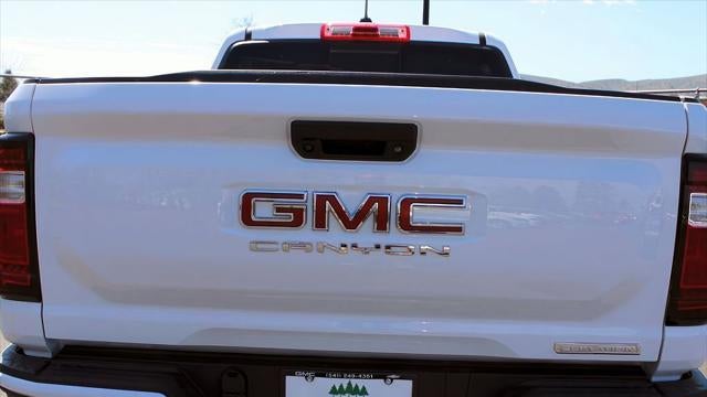 2024 GMC Canyon Elevation