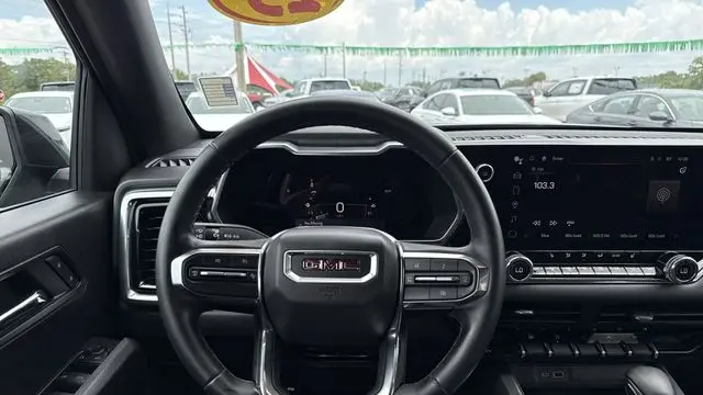 2023 GMC Canyon Elevation