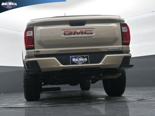 2024 GMC Canyon
