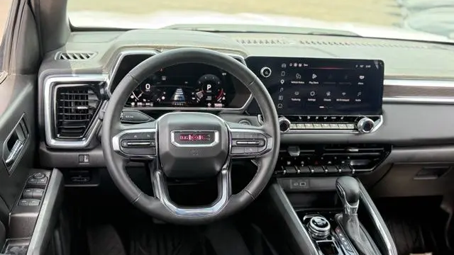 2024 GMC Canyon Elevation