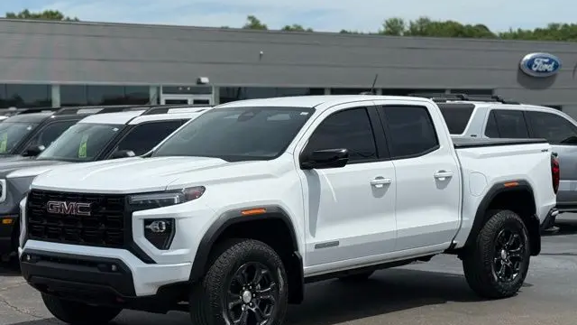 2024 GMC Canyon Elevation