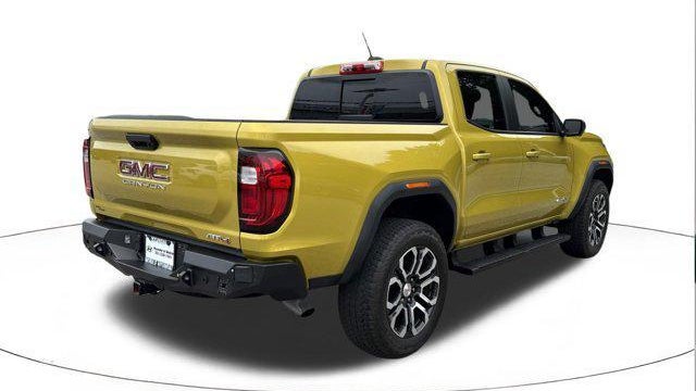 2024 GMC Canyon AT4