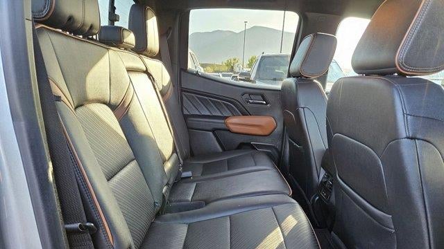 2024 GMC Canyon AT4