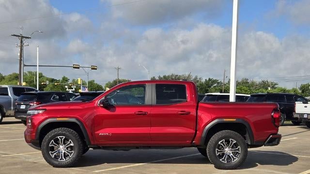 2024 GMC Canyon AT4
