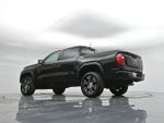 2023 Canyon Thumbnail 4