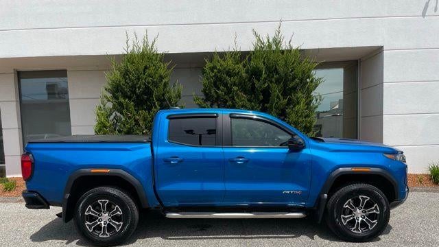 2023 GMC Canyon AT4