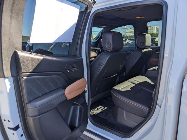 2023 GMC Canyon - $39,876