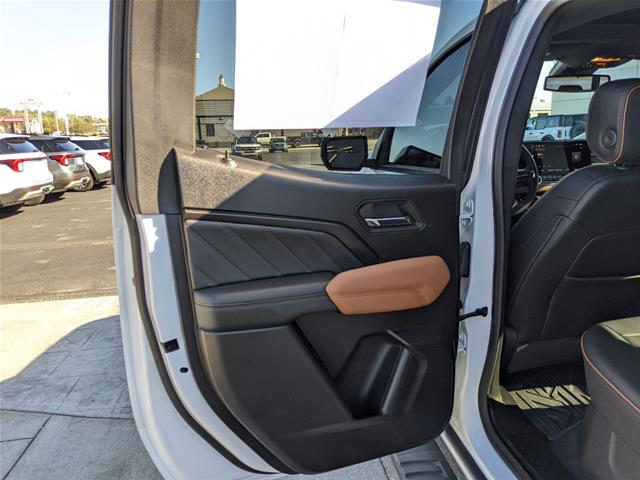 2023 GMC Canyon - $39,876