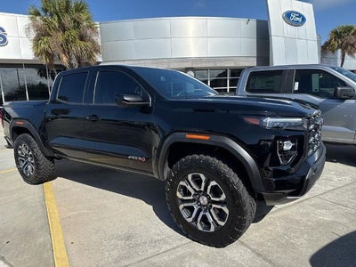 2024 GMC Canyon 4X4 AT4 4DR Crew Cab 5 FT. SB