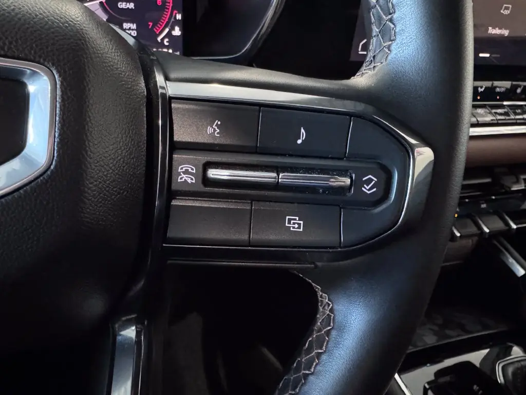 2024 GMC Canyon - $42,987