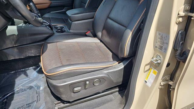 2023 GMC Canyon AT4