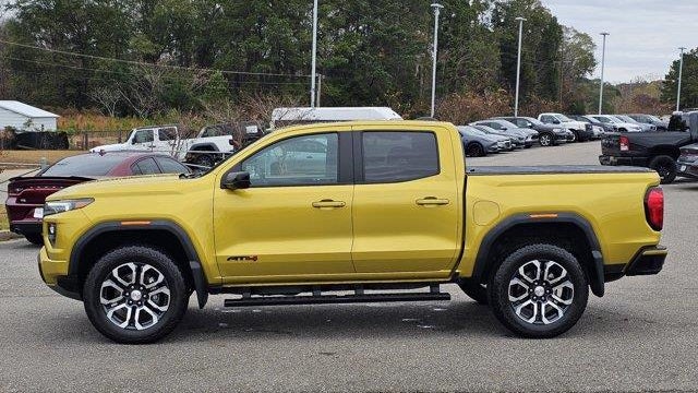 2023 GMC Canyon AT4
