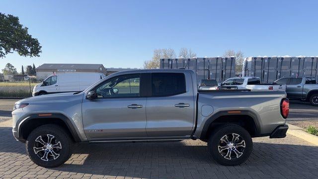 2023 GMC Canyon AT4