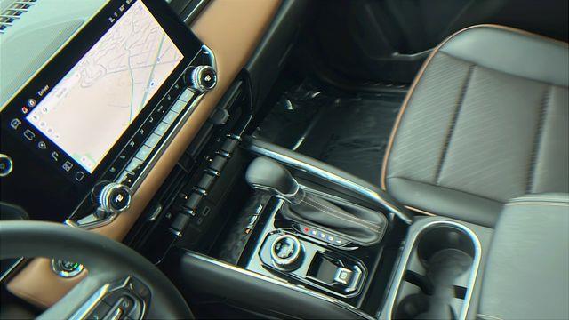 2023 GMC Canyon AT4