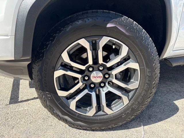 2024 GMC Canyon - $39,695