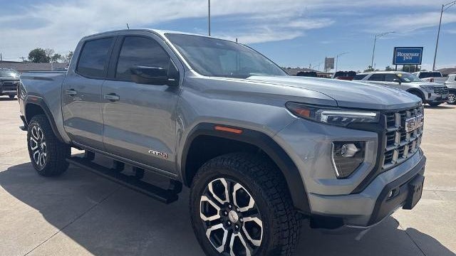 2024 GMC Canyon AT4