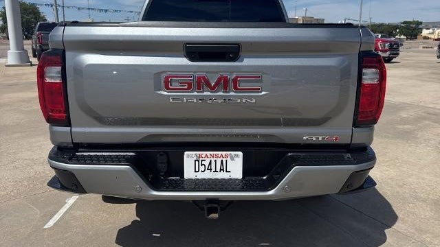 2024 GMC Canyon AT4
