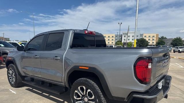 2024 GMC Canyon AT4