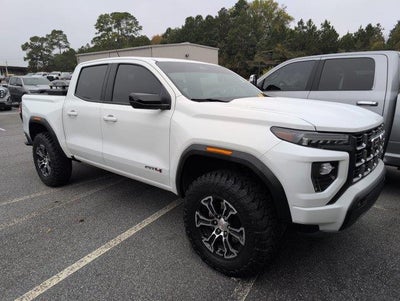 2024 GMC Canyon 4X4 AT4 4DR Crew Cab 5 FT. SB