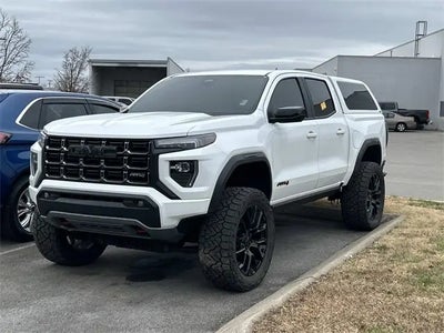 2024 GMC Canyon 4X4 AT4 4DR Crew Cab 5 FT. SB