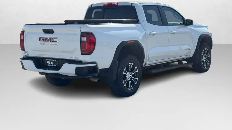 2024 GMC Canyon AT4