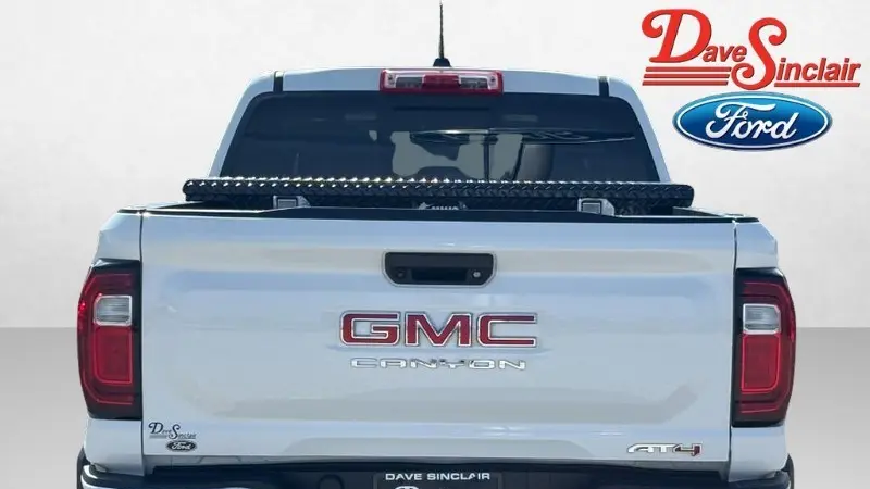 2024 GMC Canyon AT4